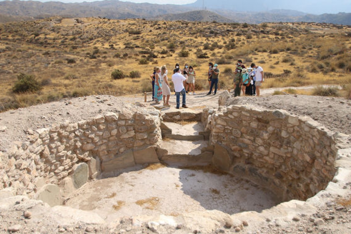 Los Millares se prepara para ser 'inmortal'. Excavación de la tumba 55